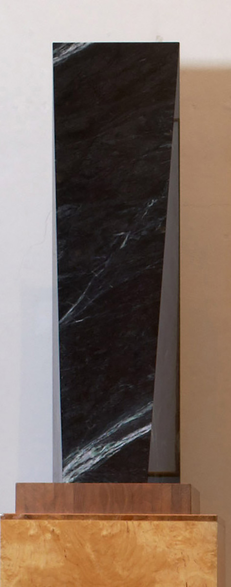 KA, 200333,5 x 29/33 x 120 cmTauerngrün (Serpentin)