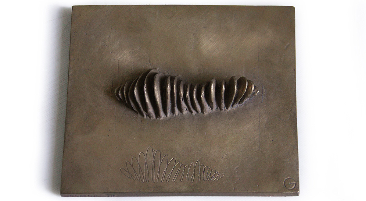 Struktur einer Skulptur, 19636,5 x 22,5 x 19,8 cmBronze