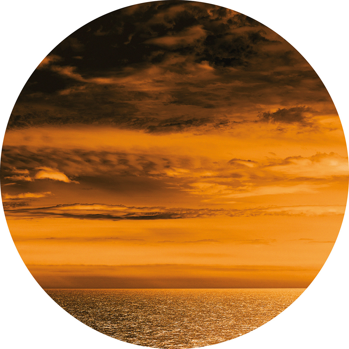 Heaven and Hope 06, 2016ø = 70 cmPhotography, ChromaLuxe metal print, aluminium metallic;Edition: 3 + EA 2 Heaven and Hope 06, 2016ø = 70 cmPhotography, ChromaLuxe metal print, aluminium metallic;Edition: 3 + EA 2