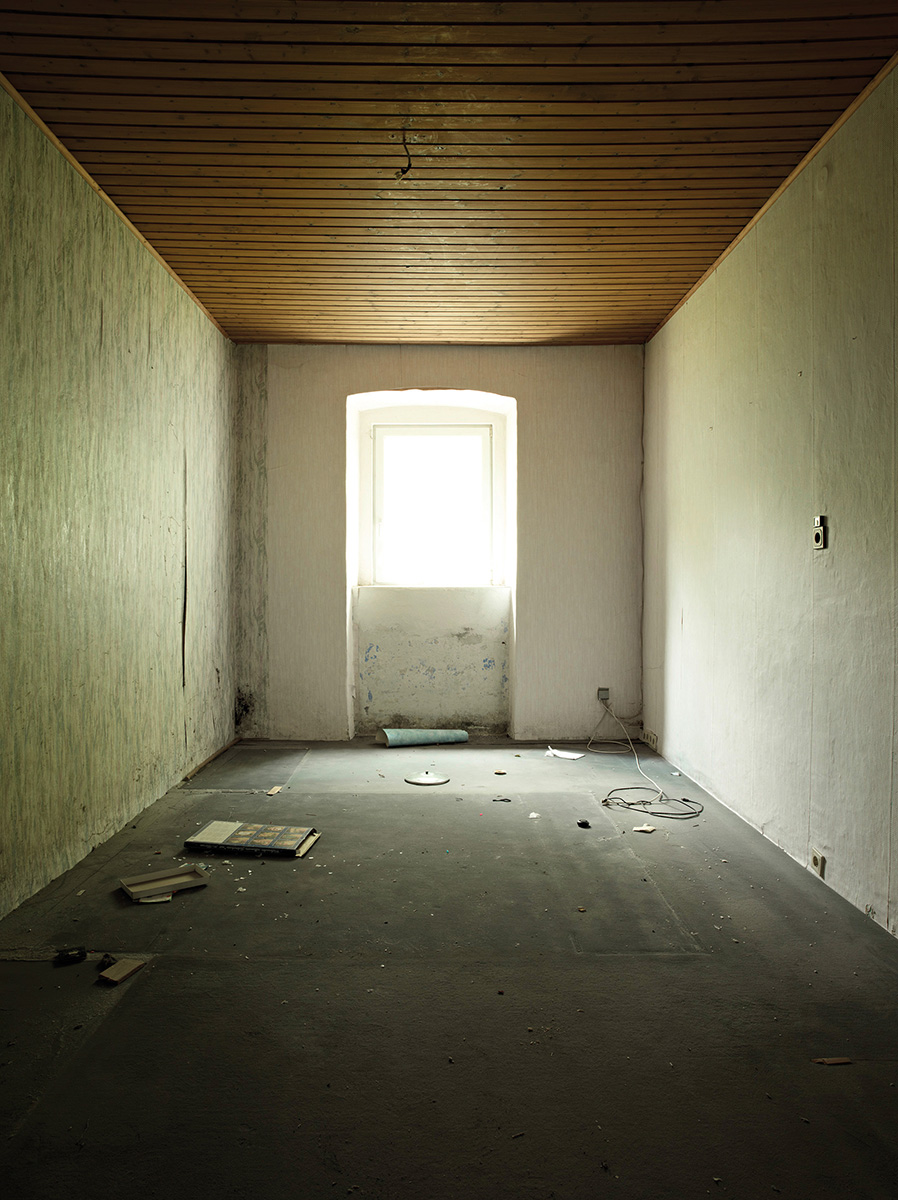 Space 04, 201280 x 60 cmFotografie, Pigmentprint hinter AcrylglasAuflage: 5