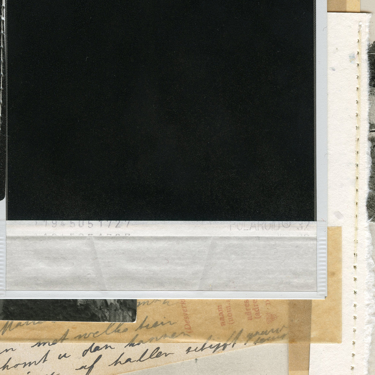 Poesie der kleinen Dinge #37, 201810 x 10 cm in 30 x 30 cmPapercollage, needled; framed