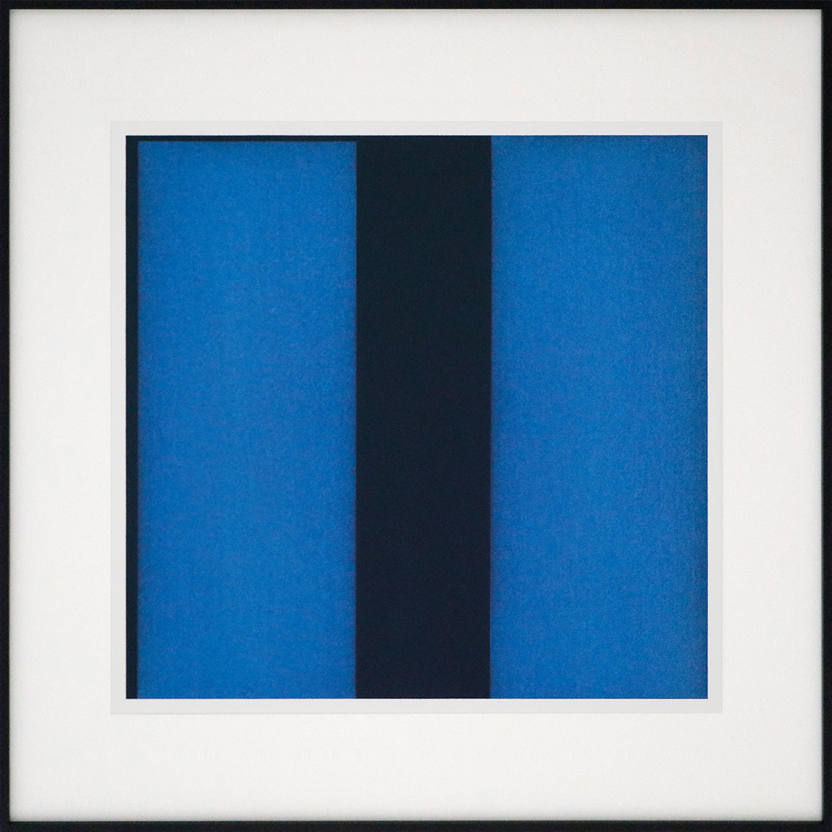 Unbound Blau, 200150 x 50 cm in 70 x 70 cmAcryl und Reisskohle auf Papier; gerahmt, Museumsglas