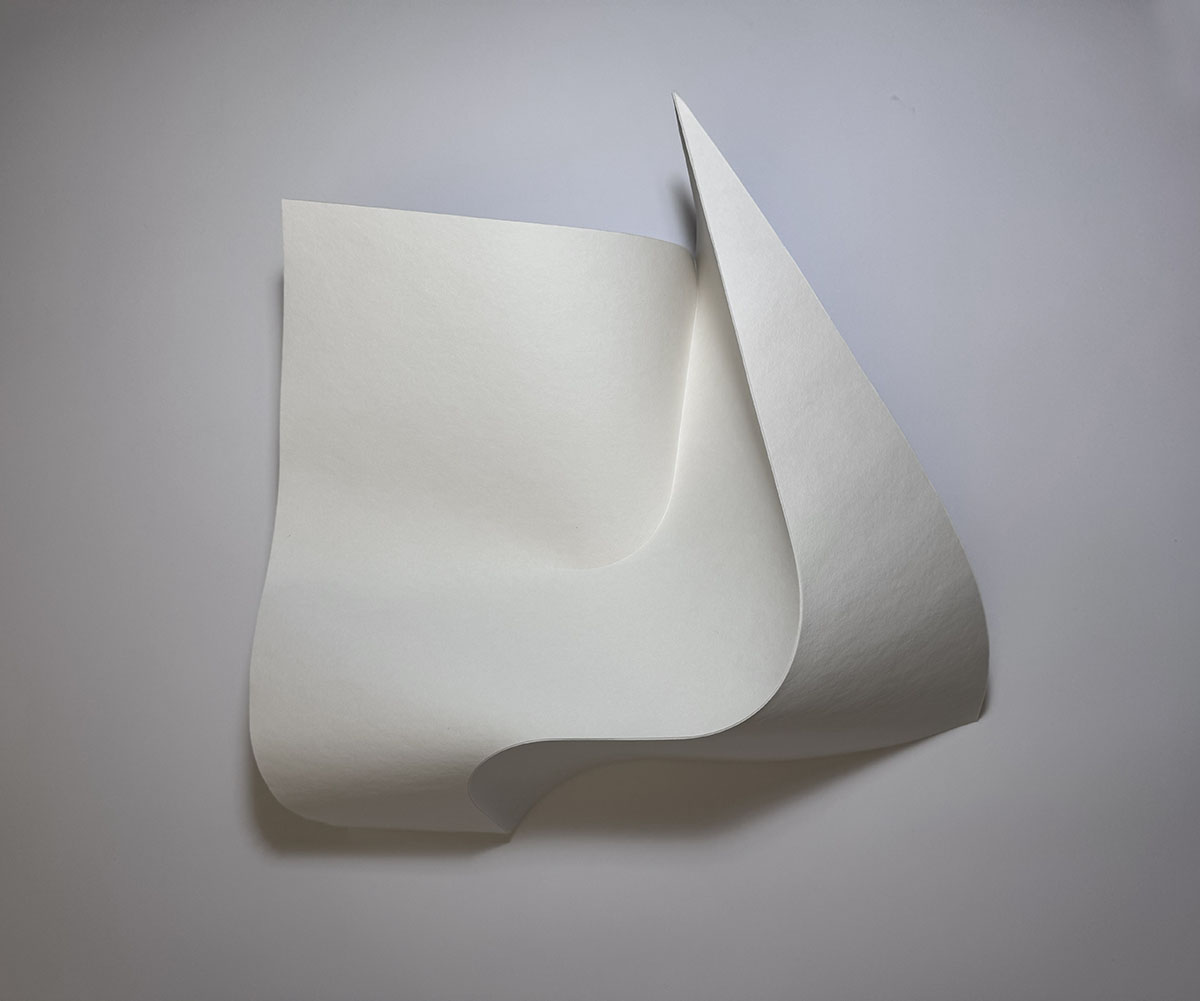 Rechteckige Zweifalt mit Einfachverdrehung 06, 202643 x 40 x 16 cmcellulos, white