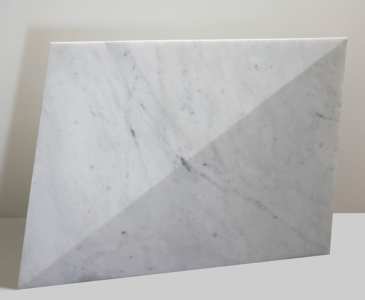 FORM, 199988,5 x 32,5 x 67 cmCarrara marble