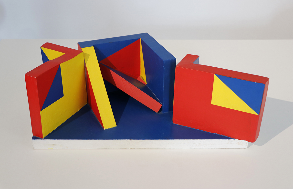 Ohne Titel, 198120 x 53,5 x 32 cmPainted wood, signed