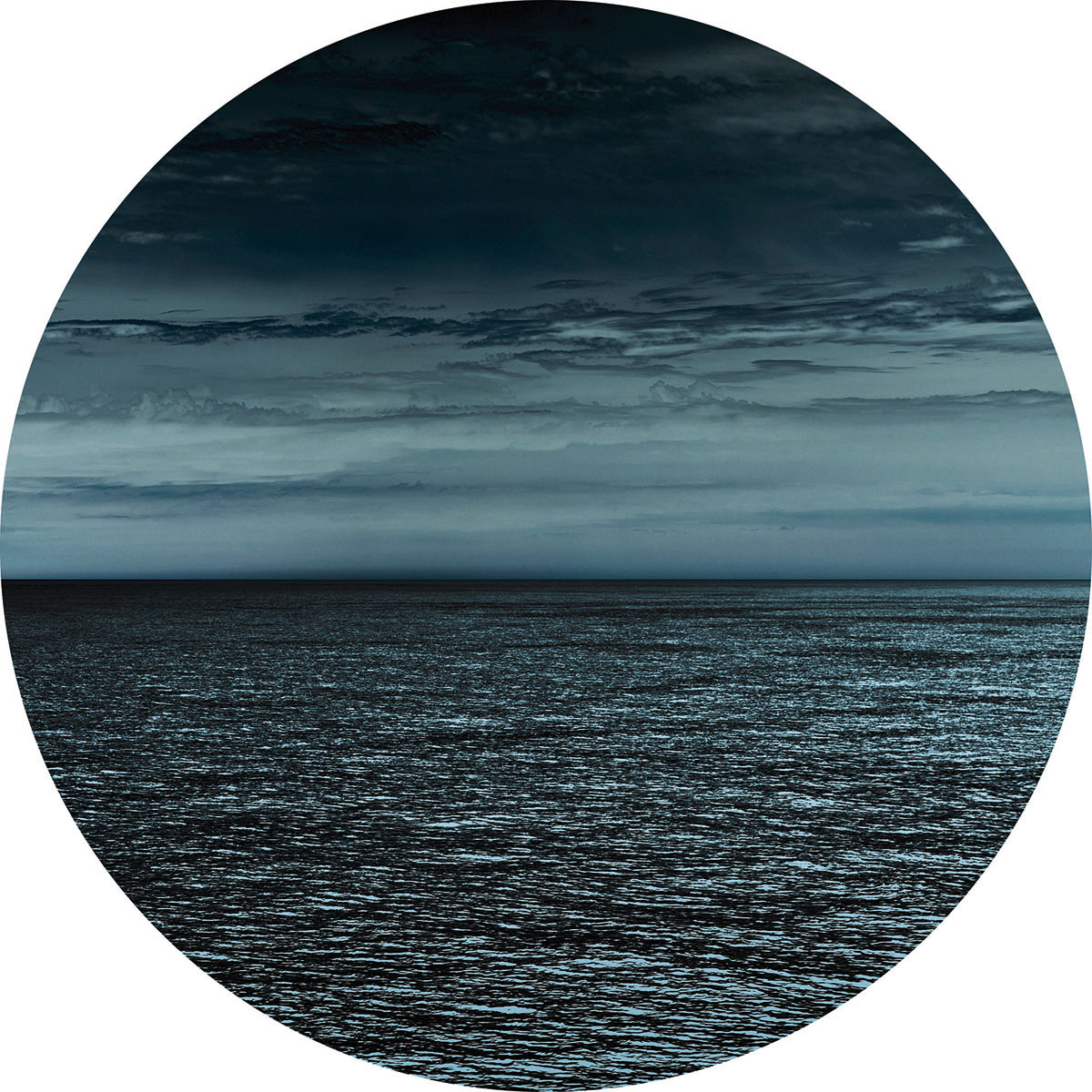 Heaven and Hope 18, 2016ø = 70 cmPhotography, ChromaLuxe metal print, aluminium metallic;Edition: 3 + EA