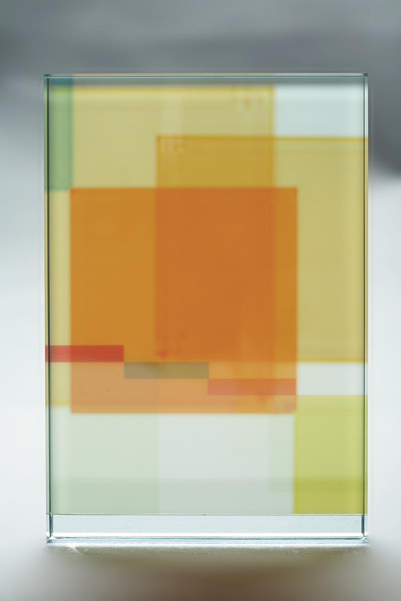 Prim Variation 5a, 200919 x 13 x 2,4 cmcomputer generated digital print on film, float glass