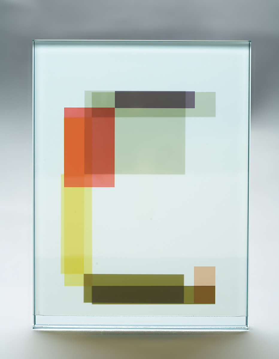 Prim Variation 5b, 200924 x 18 x 2,4 cmcomputer generated digital print on film, float glass